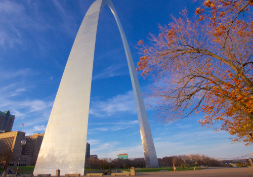 Discover St. Louis, Missouri: Guided Tours for Every Interest